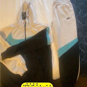 Nike sweatshirts and sweatpants